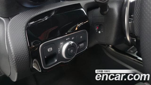 Mercedes-Benz A-Class 2025 — фото 20 из 20