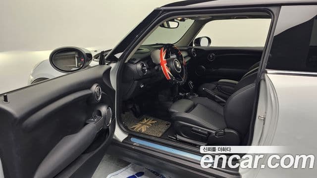 Mini Cooper 2021 — Şəkil 8/20