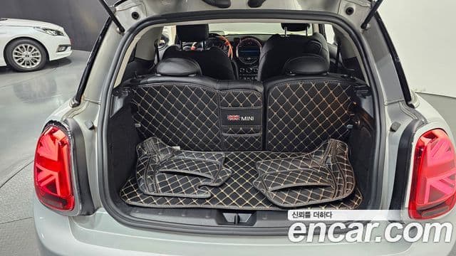 Mini Cooper 2021 — Şəkil 17/20