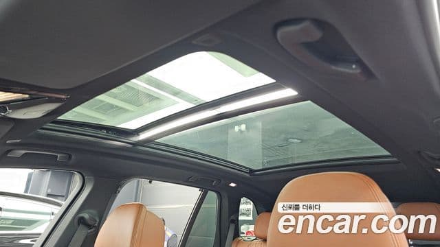 BMW X5 2022 — ფოტო 18/20