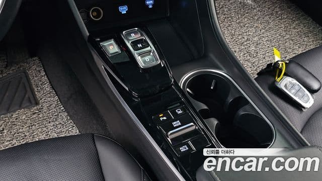Hyundai Sonata 2021 — Фото 9/20