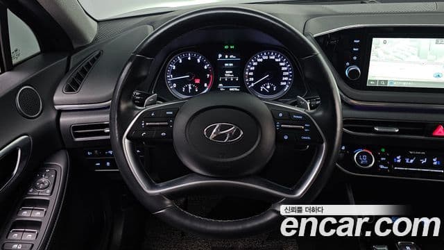 Hyundai Sonata 2021 — Фото 13/20