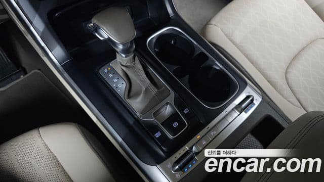 Kia Carnival 2023 — Фото 9/20