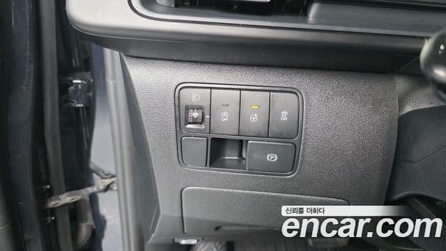 Hyundai Staria 2022 — ფოტო 12/20