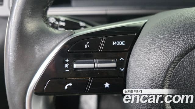 Hyundai Staria 2022 — ფოტო 14/20