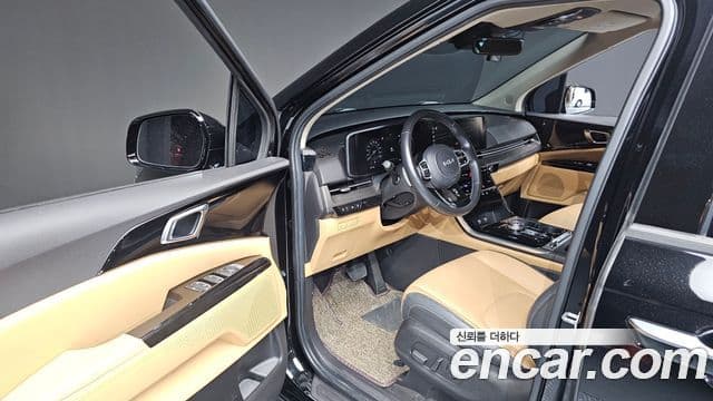 Kia Carnival 2022 — Фото 10/20