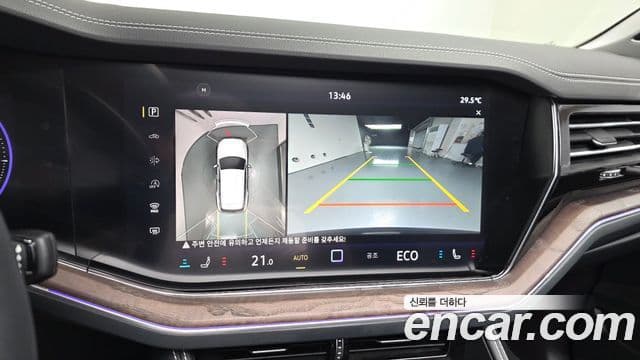 Volkswagen Touareg 2024 — Photo 20/20