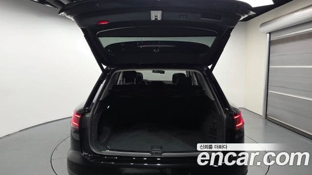 Volkswagen Touareg 2024 — Photo 10/20