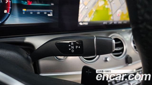 Mercedes-Benz E-Class 2019 — Şəkil 9/20