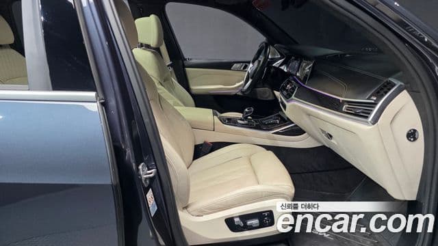 BMW X7 2021 — ფოტო 12/20