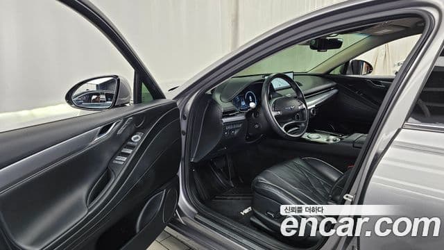 Genesis Electrified G80 2020 — Şəkil 10/20