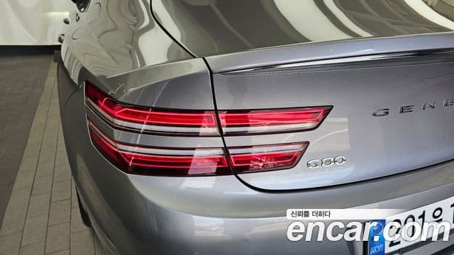 Genesis G80 2020 — Photo 18/32