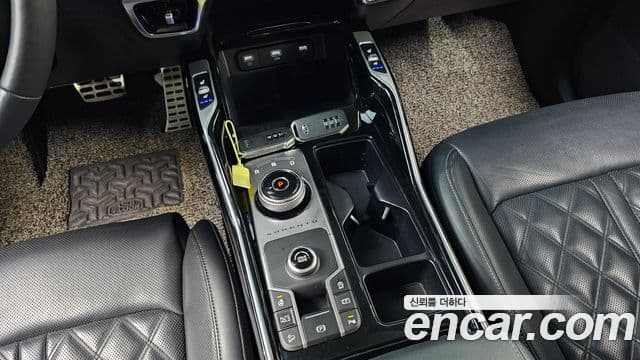 Kia Sorento 2021 — Фото 9/20