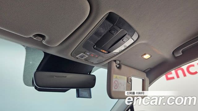 Kia Sorento 2021 — Фото 17/20