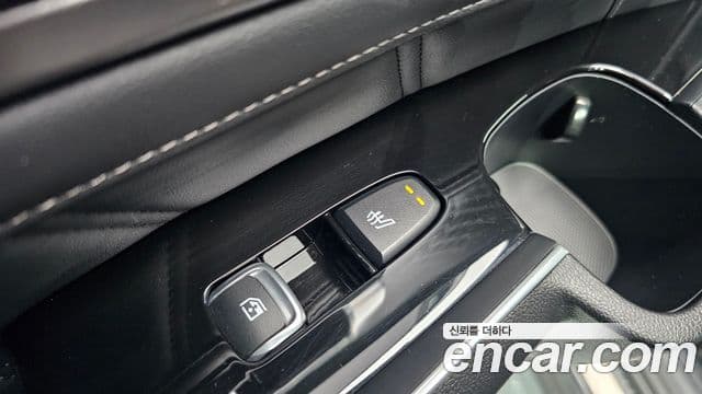 Kia Sorento 2021 — Фото 20/20