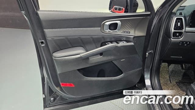 Kia Sorento 2021 — Photo 22/30