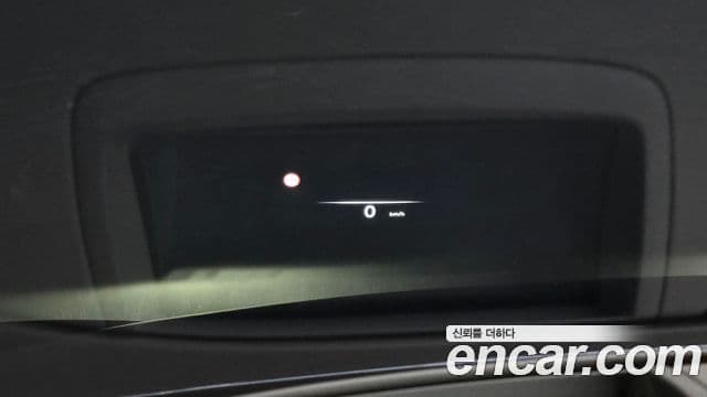 Genesis G90 2022 — Şəkil 13/20