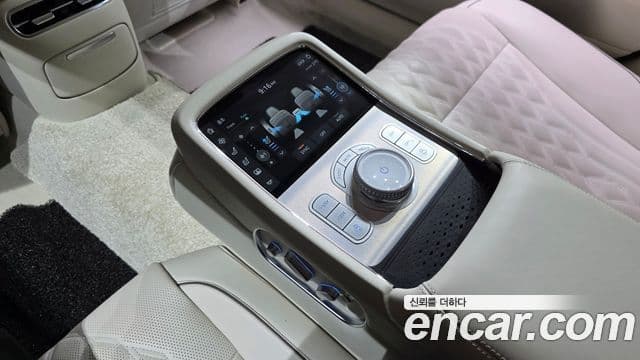 Genesis G90 2022 — Şəkil 19/20