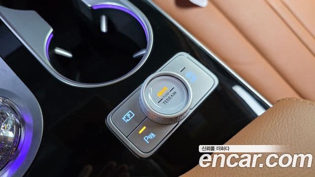 Genesis GV80 2025 — Photo 35/35