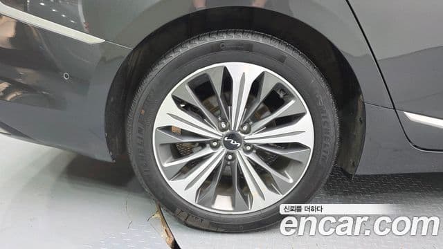 Kia K8 2022 — ფოტო 5/20
