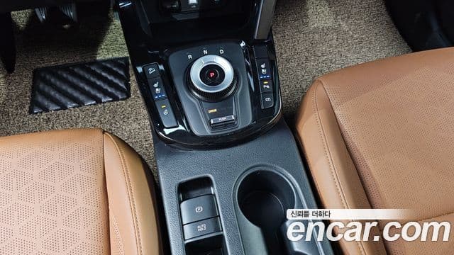 Kia Seltos 2024 — ფოტო 7/20
