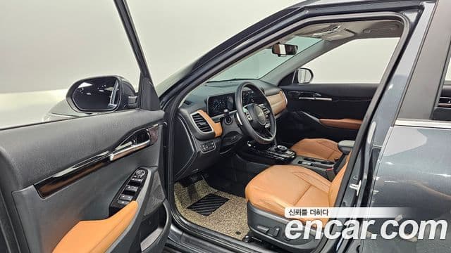 Kia Seltos 2024 — ფოტო 8/20