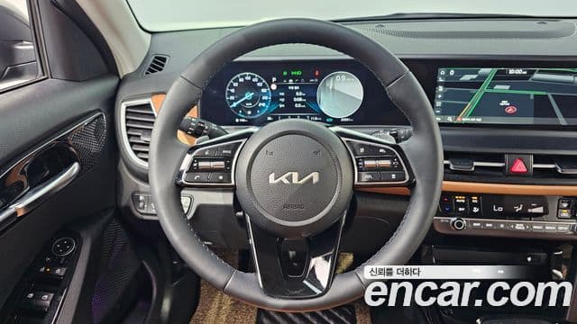 Kia Seltos 2024 — ფოტო 12/20