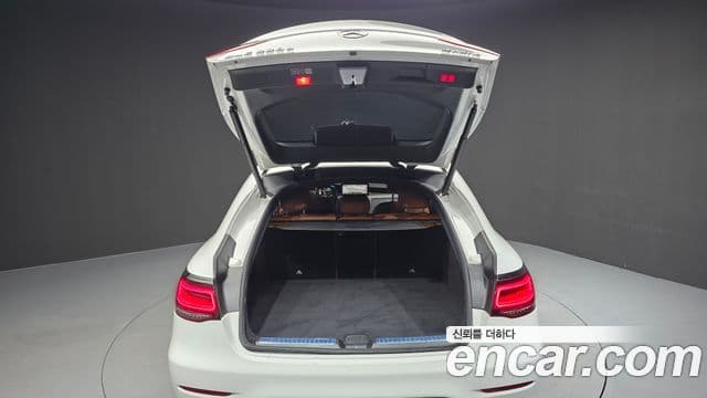 Mercedes-Benz GLC-Class 2022 — ფოტო 18/20