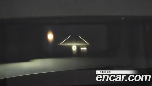Genesis GV80 2025 — Photo 13/40