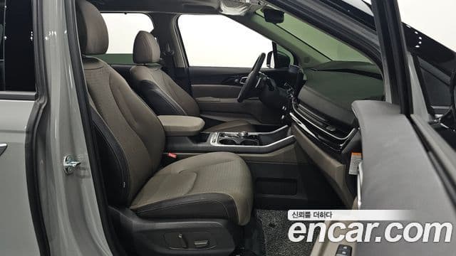 Kia Carnival 2024 — Фото 10/20