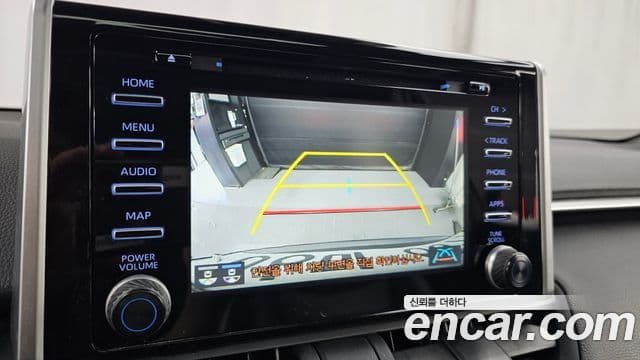 Toyota RAV4 2019 — ფოტო 15/20