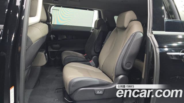 Kia Carnival 2024 — ფოტო 11/20