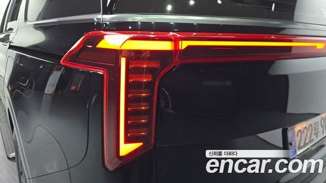 Kia Carnival 2024 — Photo 13/31