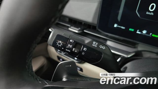Kia Carnival 2024 — Photo 5/31