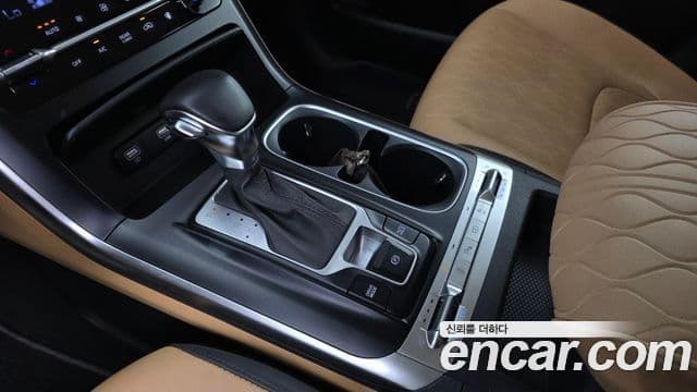 Kia Carnival 2021 — Фото 9/20