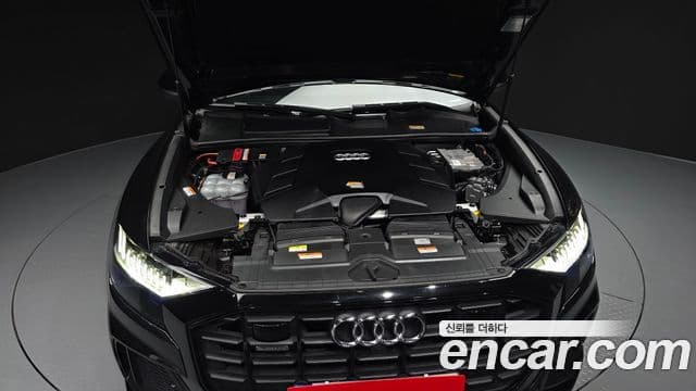 Audi Q7 2022 — ფოტო 5/20