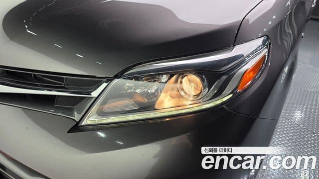 Toyota Sienna 2018 — Photo 4/33