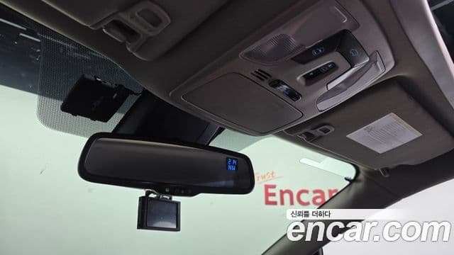 Toyota Sienna 2018 — Photo 9/33