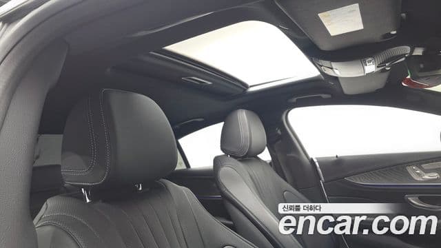 Mercedes-Benz CLS-Class 2022 — ფოტო 17/20