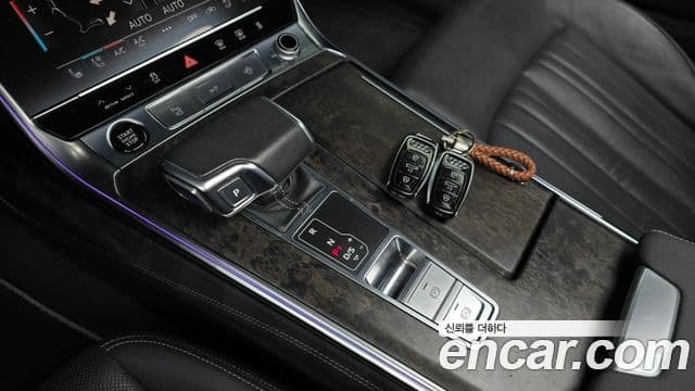 Audi A7 2021 — Photo 2/20