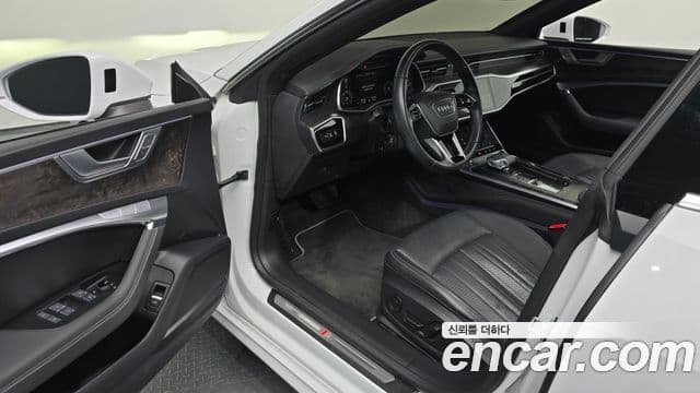 Audi A7 2021 — Photo 7/20