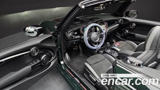 Mini Cooper S Convertible 2024 — ფოტო 11/20