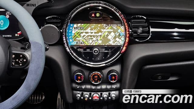Mini Cooper S Convertible 2024 — ფოტო 15/20