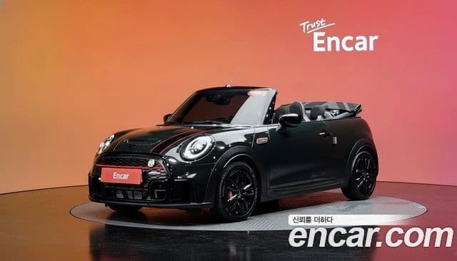 Mini Cooper S Convertible 2024 — ფოტო 1/20
