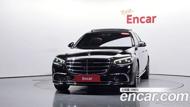 Mercedes-Benz S-Class 2022 — ფოტო 13/20