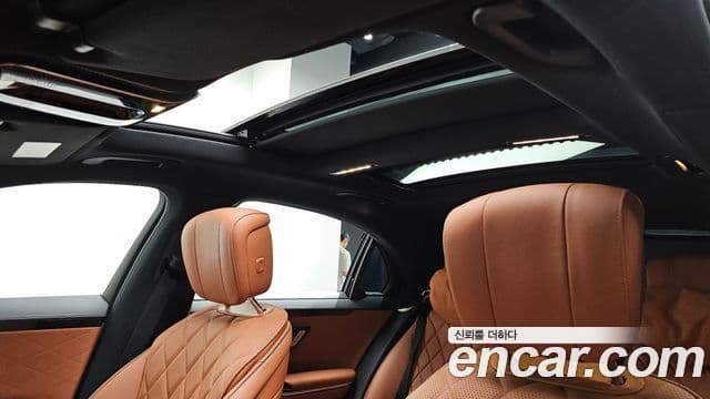 Mercedes-Benz S-Class 2022 — ფოტო 17/20