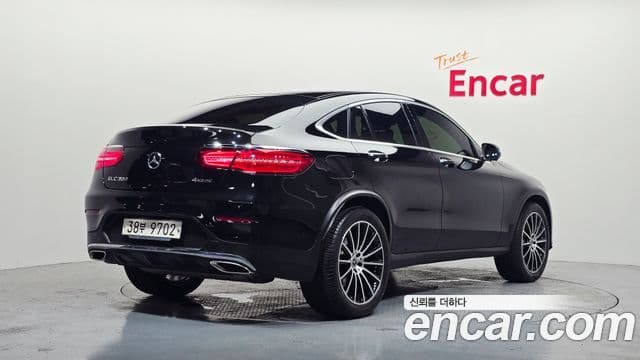 Mercedes-Benz GLC-Class 2019 — ფოტო 2/20