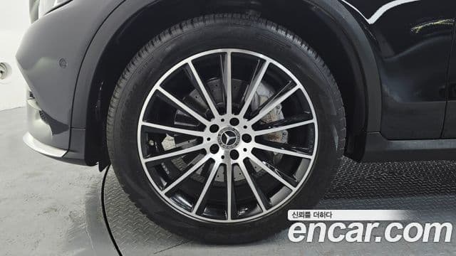 Mercedes-Benz GLC-Class 2019 — ფოტო 5/20