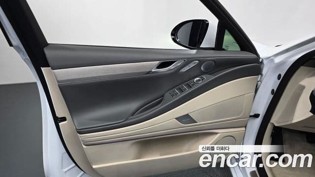 Genesis G80 2024 — Photo 22/32