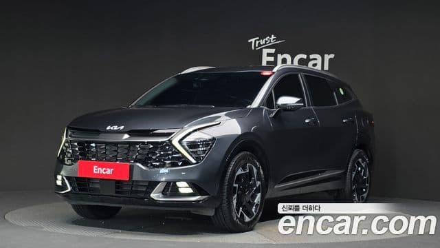 Kia Sportage 2023 — ფოტო 1/20